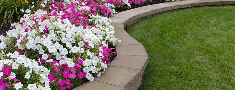 Feature-Photo-Mobile-stone-flowerbed